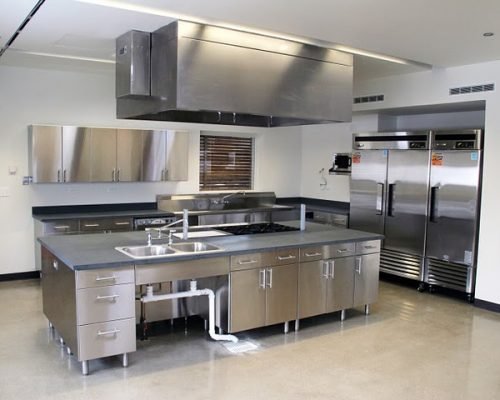 Stainless Steel Kitchen Equipment Fabrication in dubai
